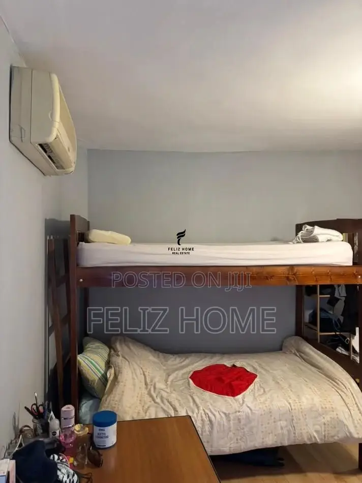 APARTAMENT ME QERA 3+1 QENDER 100.000 LEKE