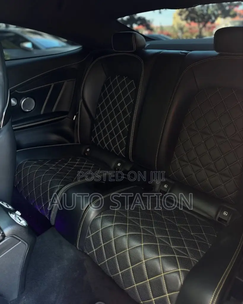 Mercedes Benz C63 AMG Coúpe