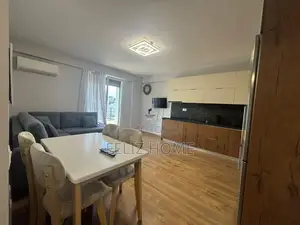 APARTAMENT ME QERA 2+1 5 MAJI 52.000 LEKE
