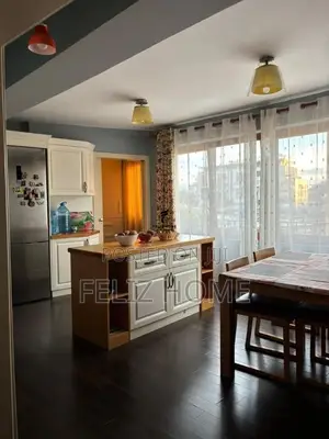 APARTAMENT ME QERA 3+1 QENDER 100.000LEKE