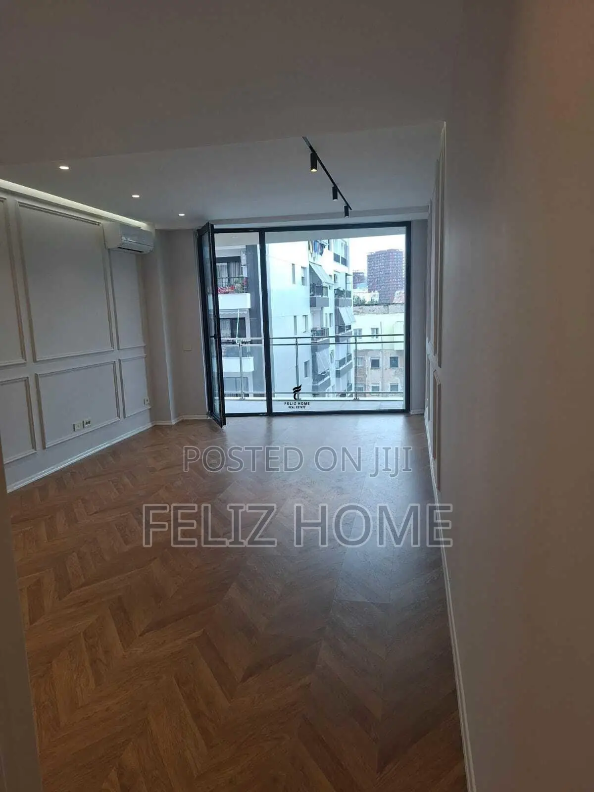APARTAMENT ME QERA 2+1+2 MINE PEZA 100.000 LEKE