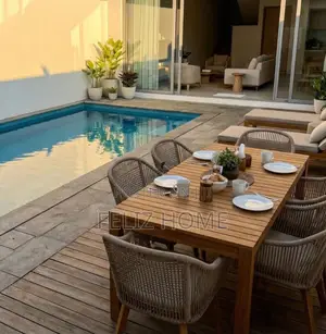 SHITET VILË LUKSOZE 230 M2 LUNDER 710.000 EURO