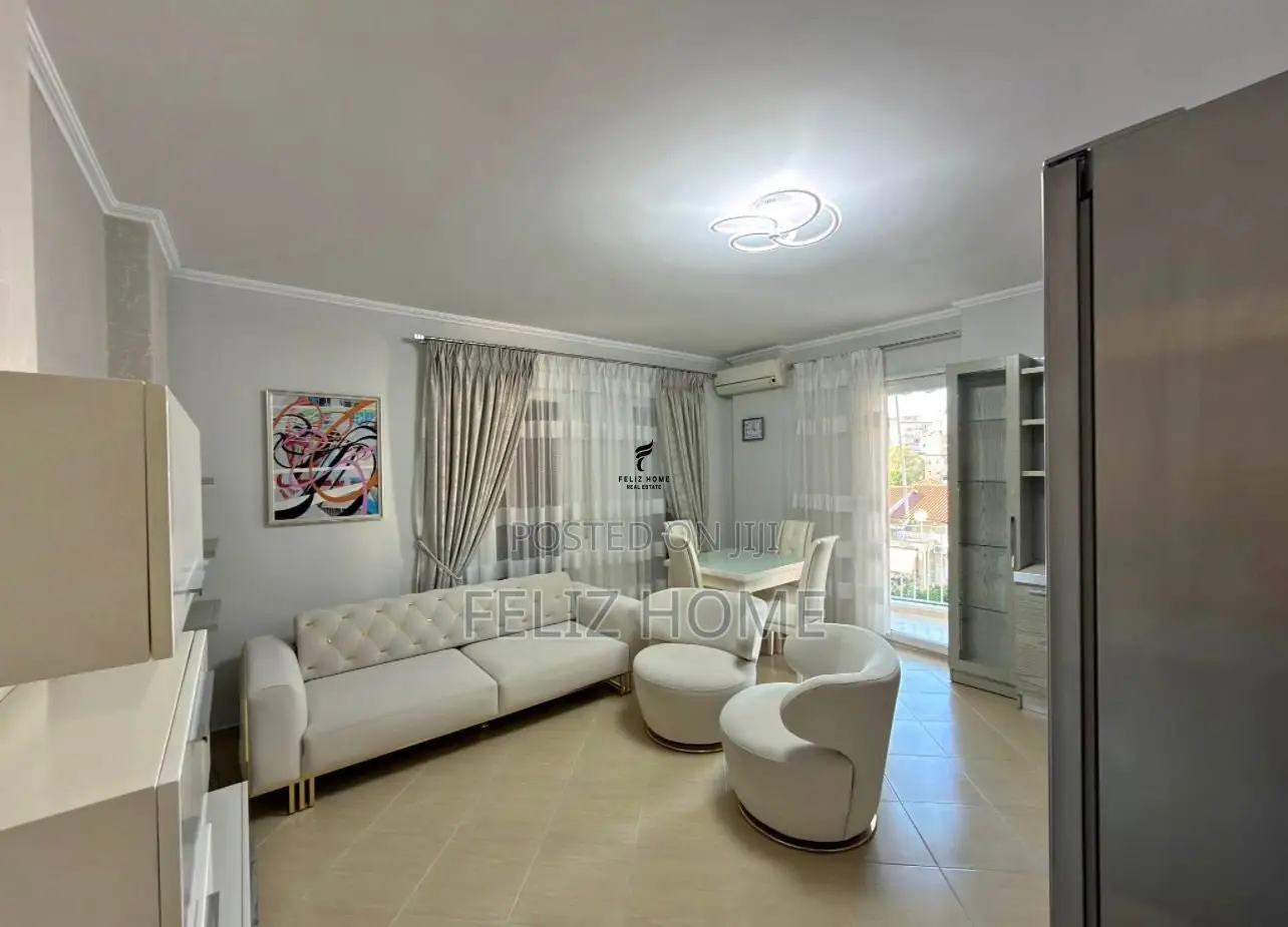 APARTAMENT ME QERA 1+1 21 DHJETORI 60.000 LEKE