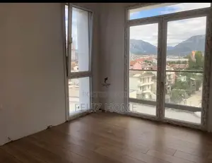SHITET APARTAMENT 1+1 BULEVARDI I RI 132.000 EURO
