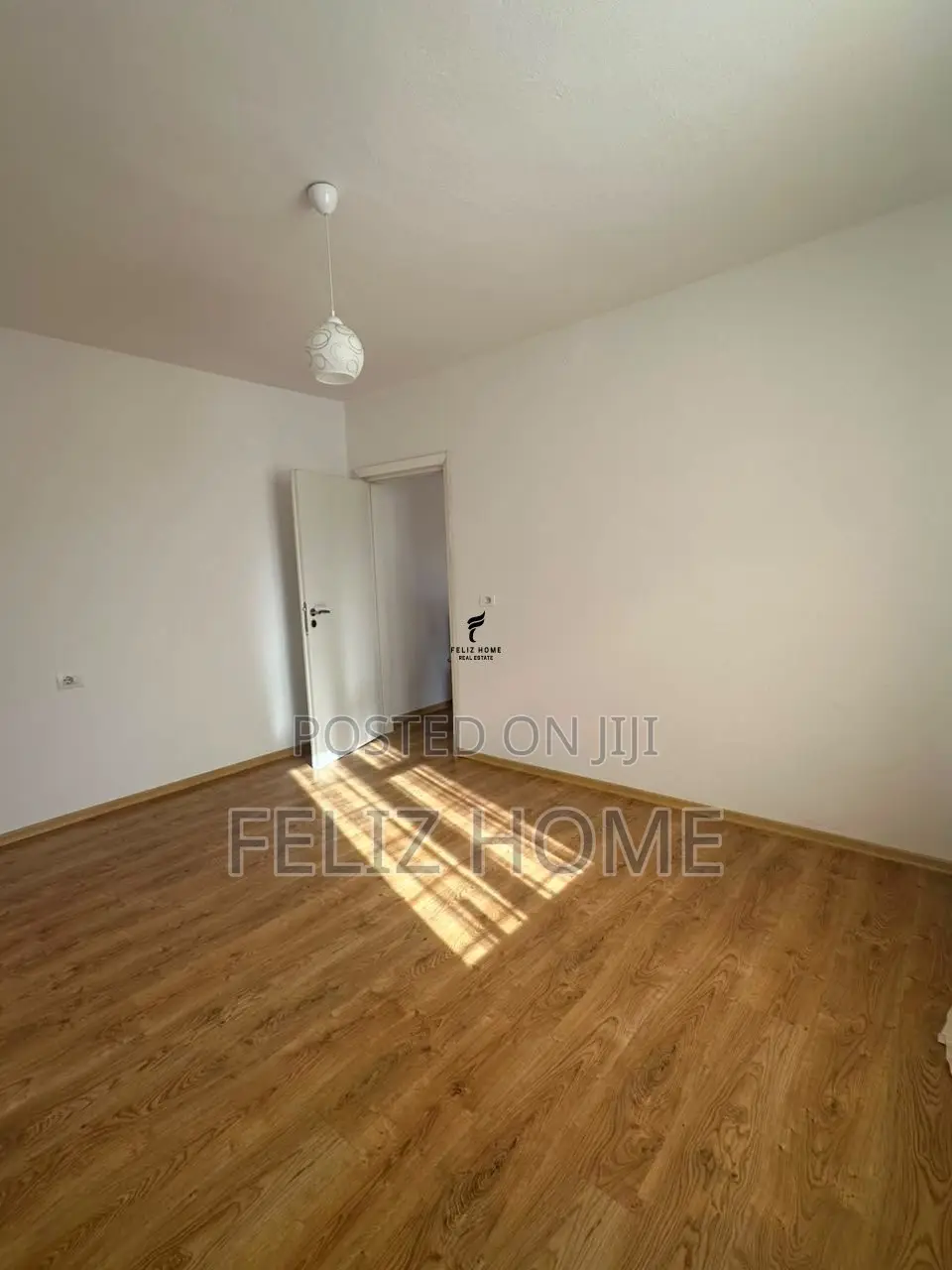 ZYRE ME QERA 50 M2 BULEVARDI ZOGU I 1 65.000 LEKE