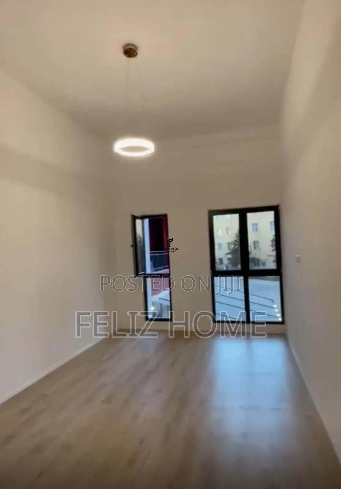 SHITET APARTAMENT 2+1+2 RRUGA E DIBRES 270.000 EURO