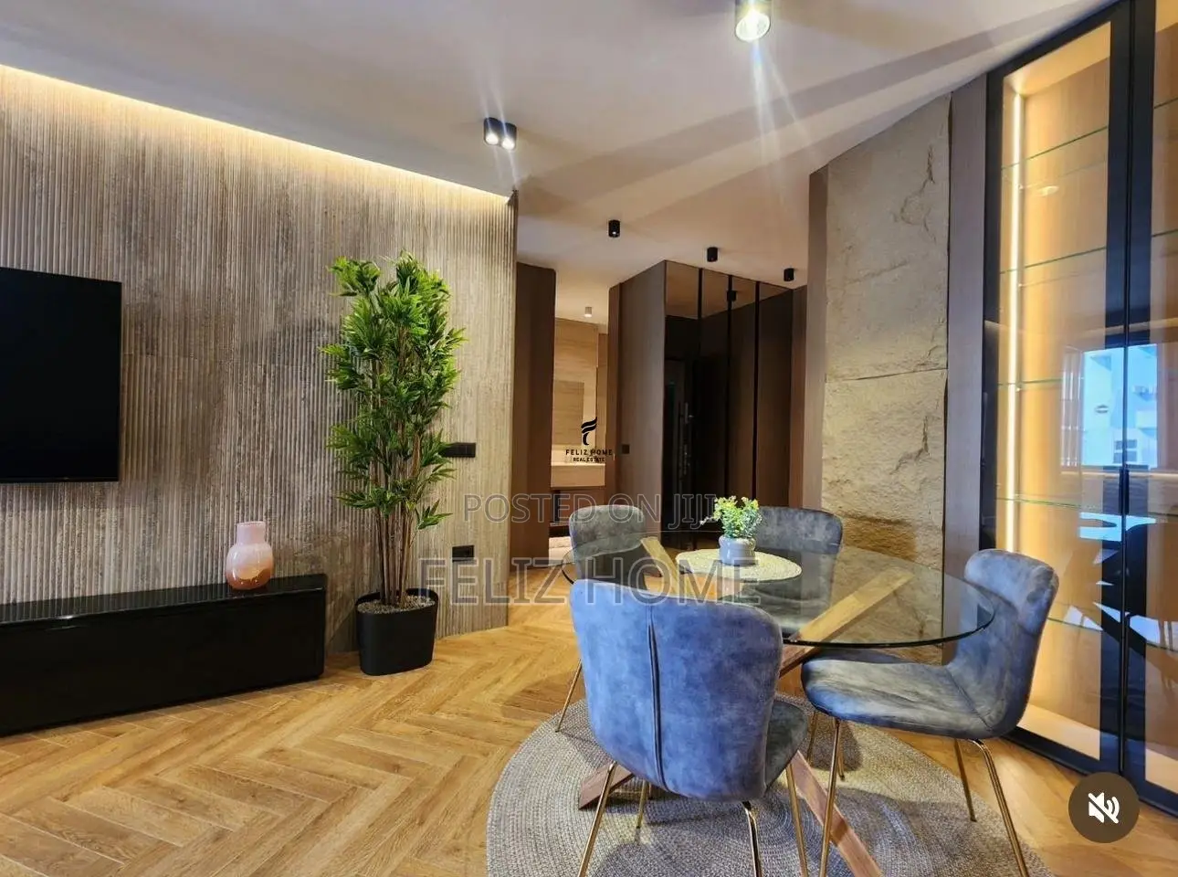 APARTAMENT ME QERA 2+1 ISH EKSPOZITA 120.000 LEKE