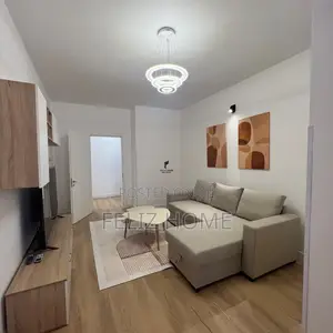APARTAMENT ME QERA 1+1 MYSLYM SHYRI 65.000 LEKE