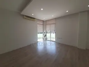 ZYRE ME QERA 180 M2 SHESHI WILLSON 2000 EURO