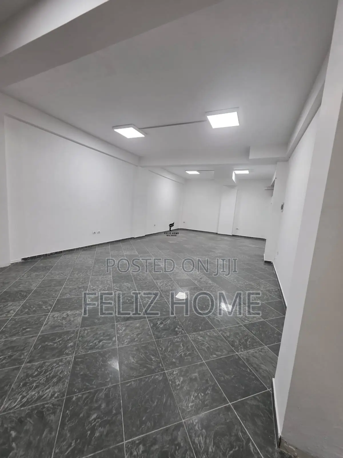 DYQAN ME QERA 220 M2 YZBERISHT 200.000 LEKE