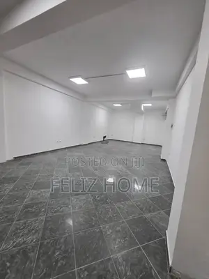 DYQAN ME QERA 220 M2 YZBERISHT 200.000 LEKE