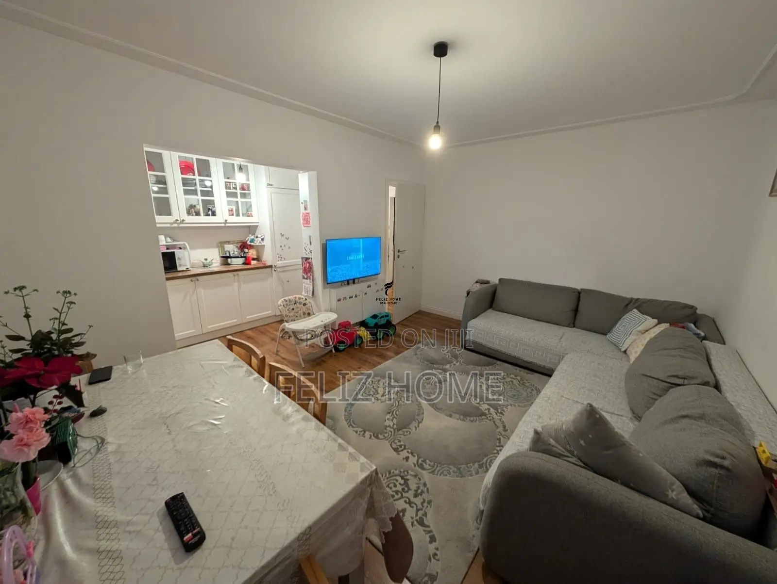 SHITET APARTAMENT 2+1 ISH PARKU 16.000.000 LEKE