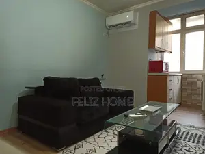 APARTAMENT ME QERA 1+1 21 DHJETORI 50.000 LEKE