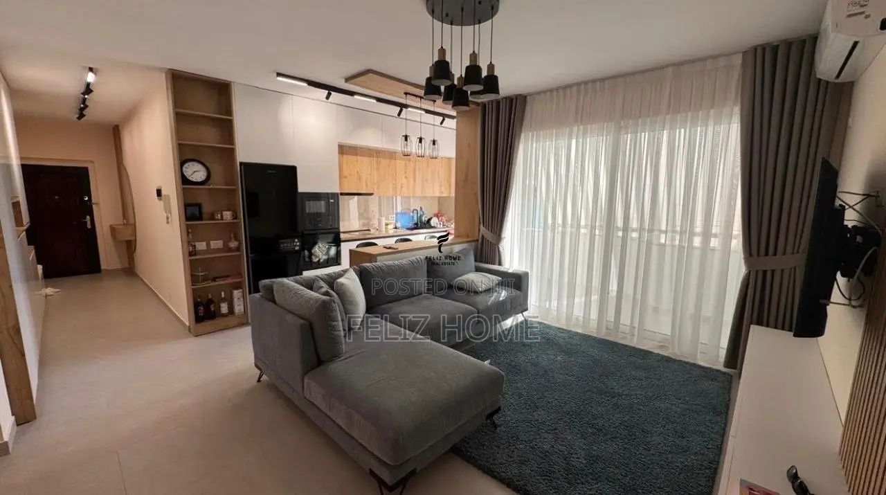 APARTAMENT ME QERA 1+1 MYSLYM SHYRI 75.000 LEKE
