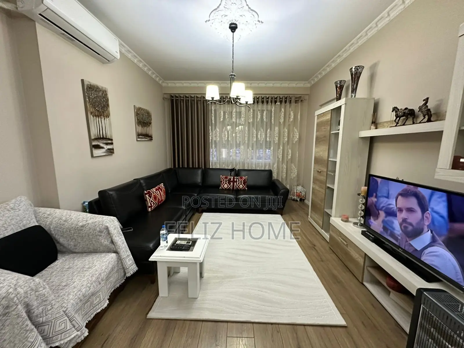 SHITET APARTAMENT 2+1 PAZARI I RI 320.000 EURO