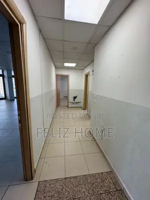 ZYRE ME QERA 200 M2 BLLOK 300.000 LEKE