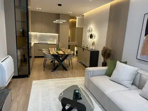 APARTAMENT ME QERA 2+1+2 MINE PEZA 1.500 EURO