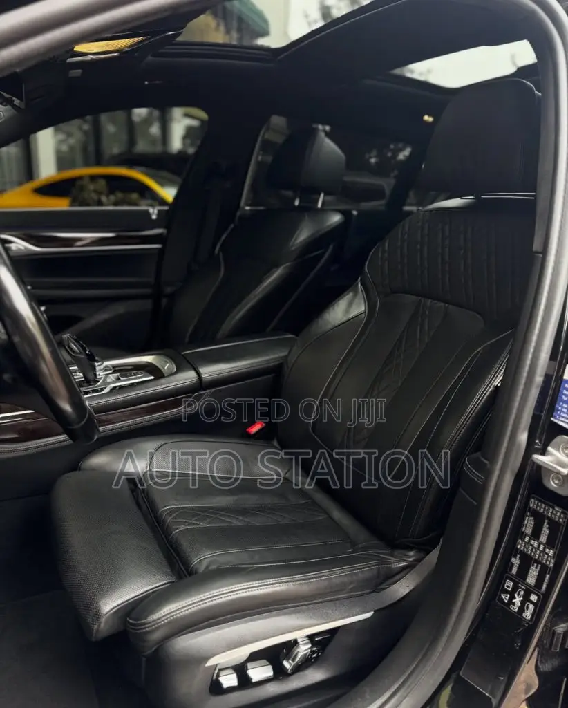 BMW 750Li