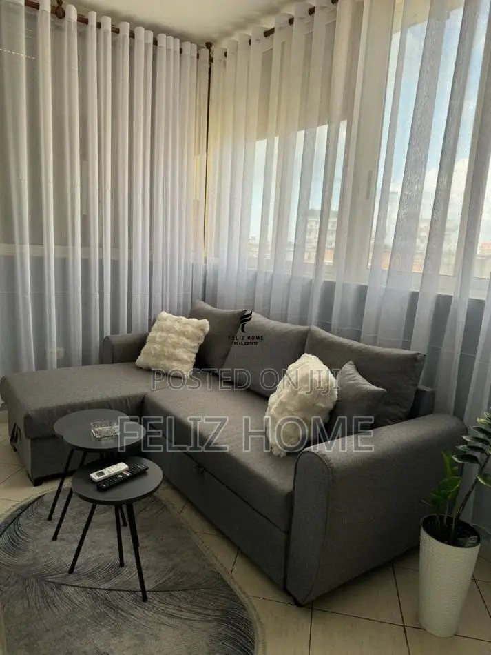 APARTAMENT ME QERA 1+1 RRUGA E DURRESIT 50.000 LEKE