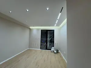 ZYRE ME QERA 85 M2 KOMUNA E PARISIT 1.000 EURO