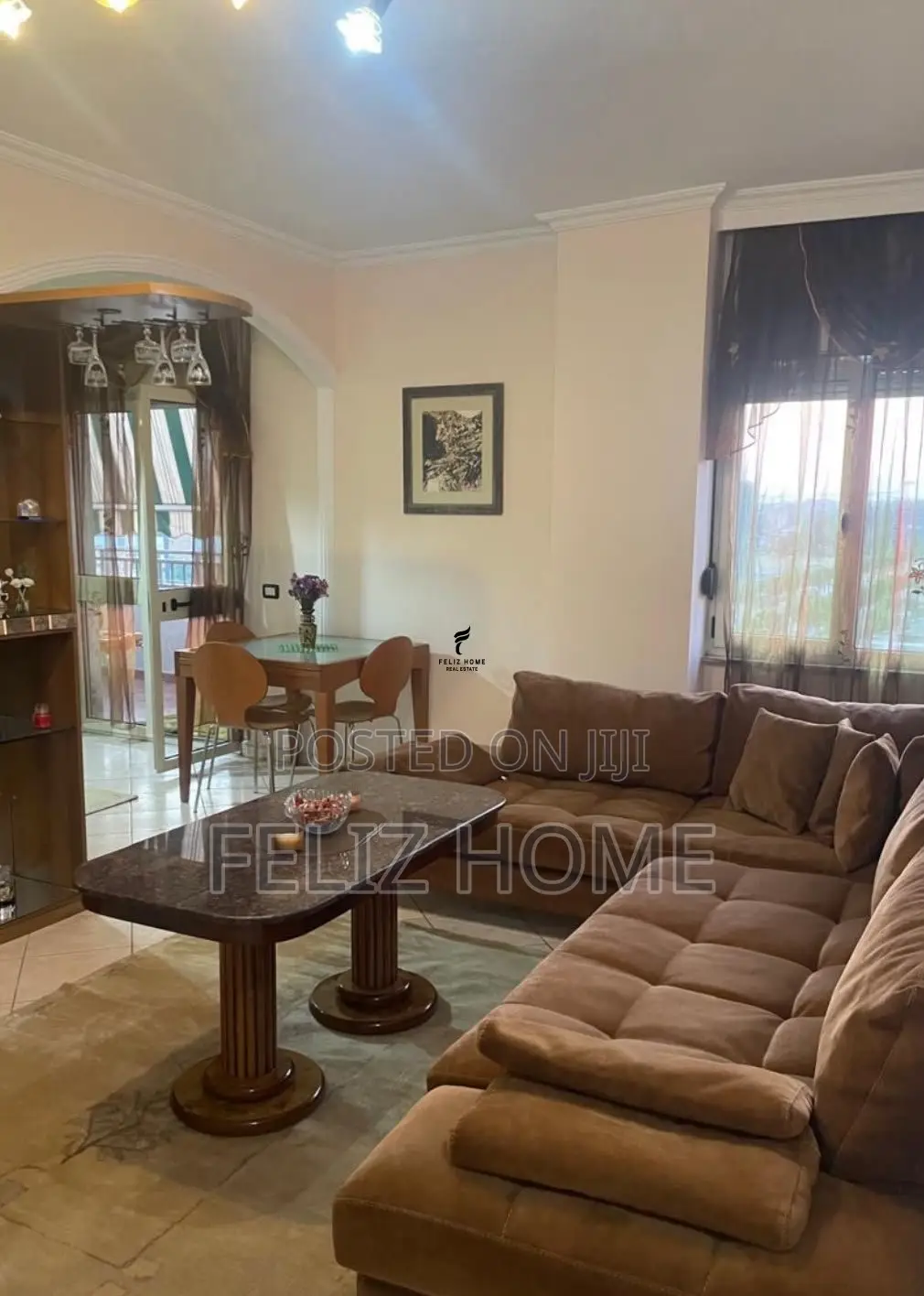 APARTAMENT ME QERA 2+1 STACIONI TRENIT 75.000 LEKE
