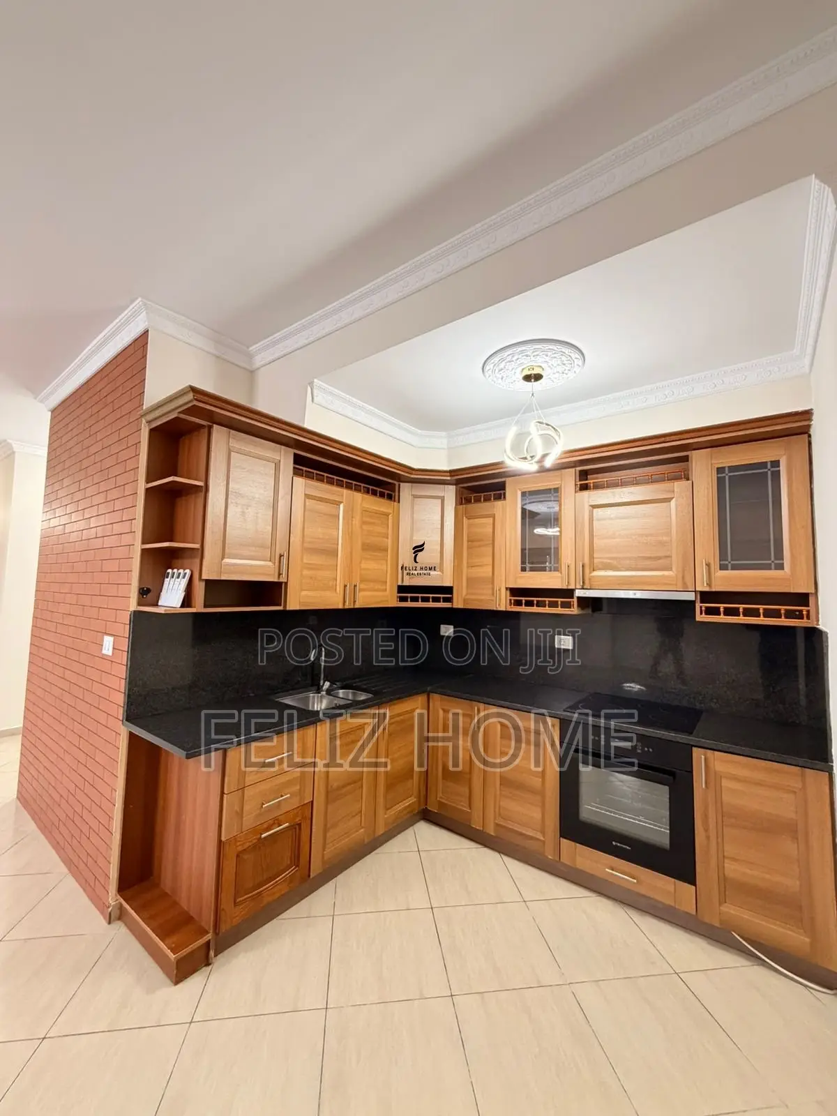 ZYRE ME QERA 130M2 SELVIA 100.000 LEKE