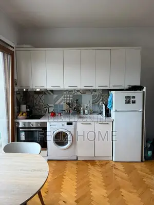 2 APARTAMENT ME QERA 1+1 & GARSONIERE MYSLYM SHYRI 90.000 LEKE