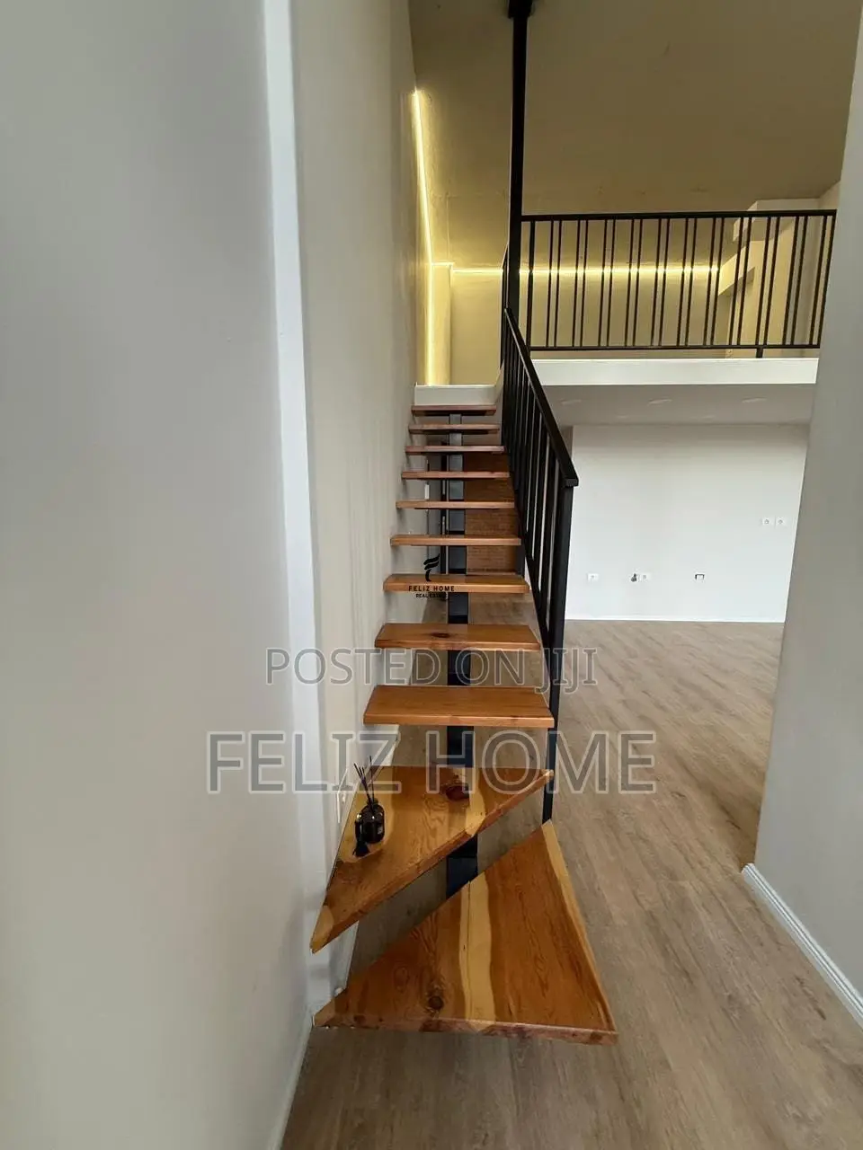 ZYRE DUPLEX ME QERA 60M2 GOLDEN PARK 3 45.000 LEKE