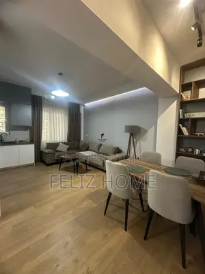 APARTAMENT ME QERA 2+1 PAZARI RI 1.000 EURO