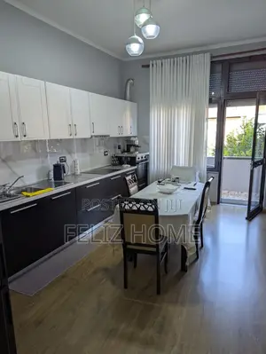 APARTAMENT ME QERA 3+1 RRUGA E DIBRES 150.000 LEKE