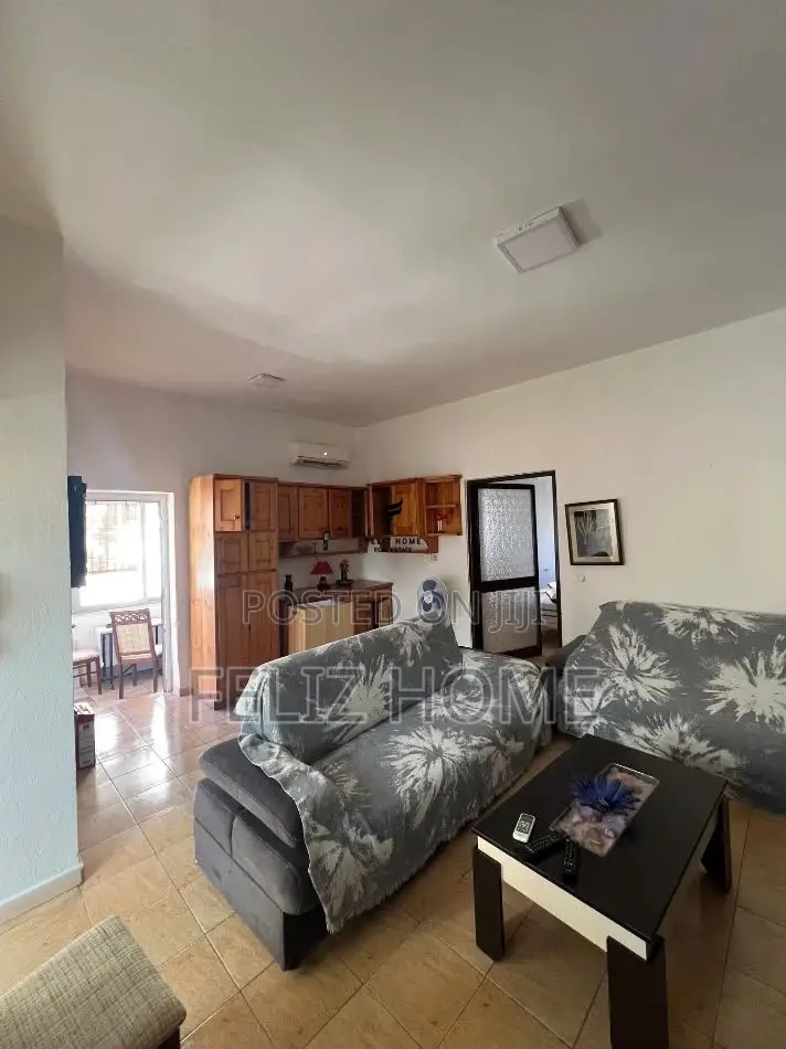 APARTAMENT ME QERA 1+1 RRUGA RIZA CEROVA 45.000 LEKE