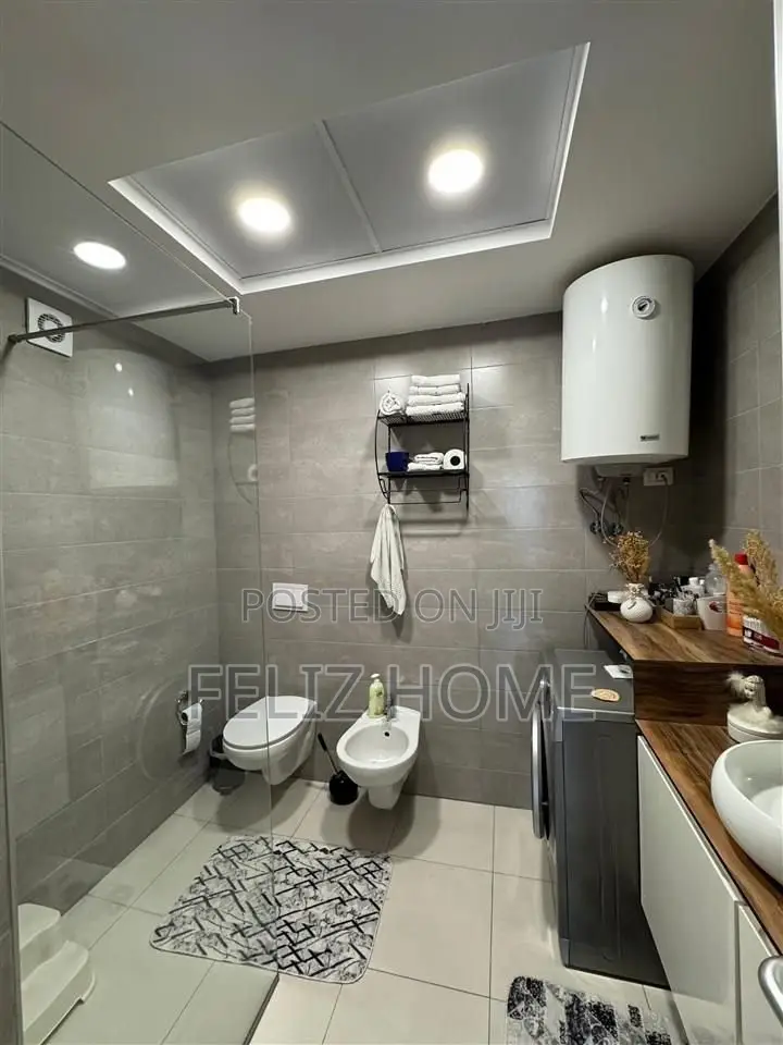 SHITET APARTAMENT 2+1 DON BOSKO 265.000 EURO