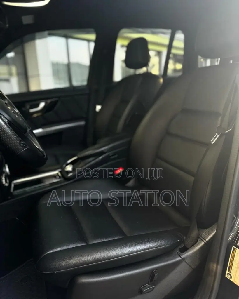 MERCEDES BENZ GLK