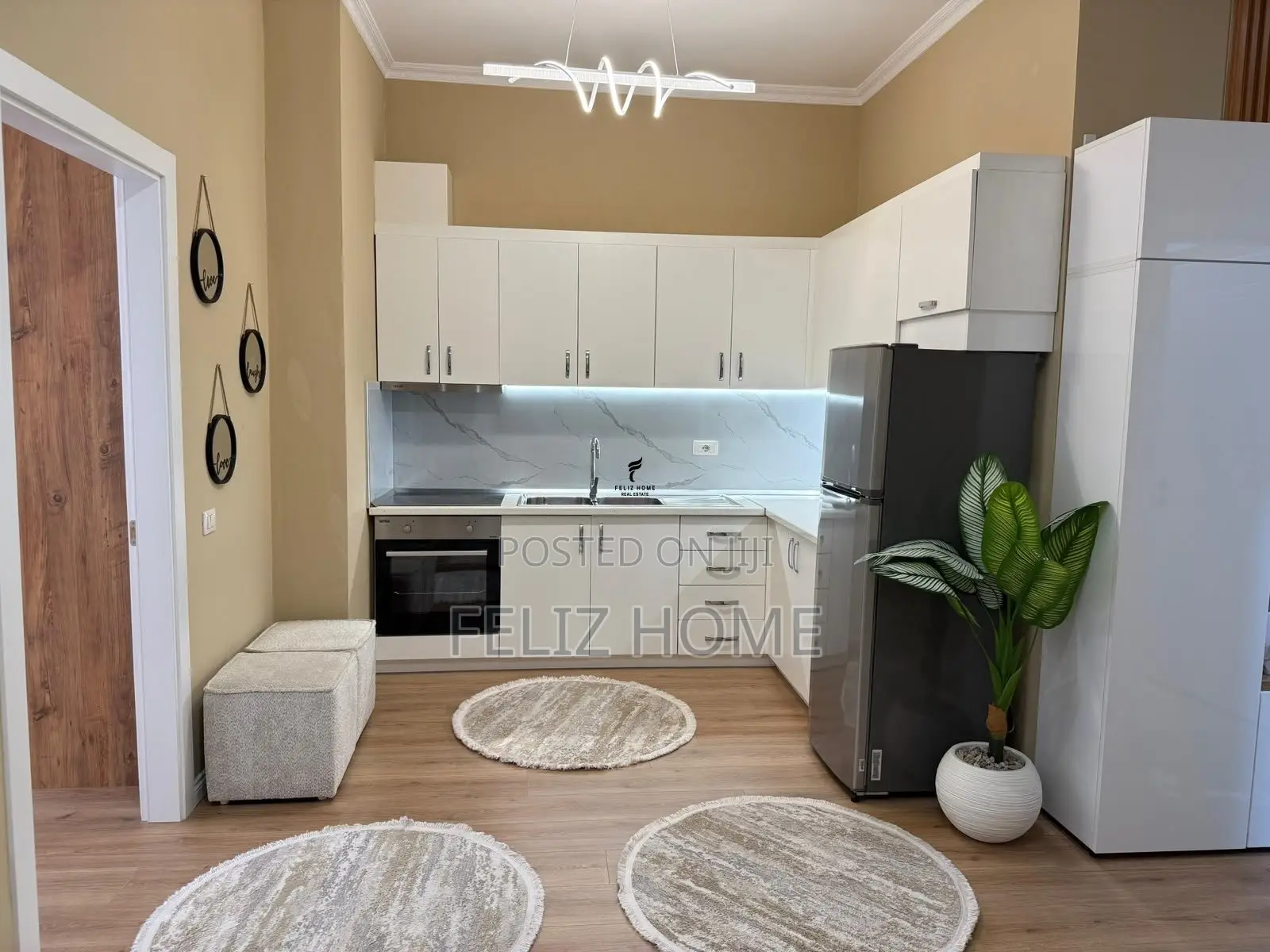 APARTAMENT ME QERA 1+1 KOPSHTI BOTANIK 70.000 LEKE