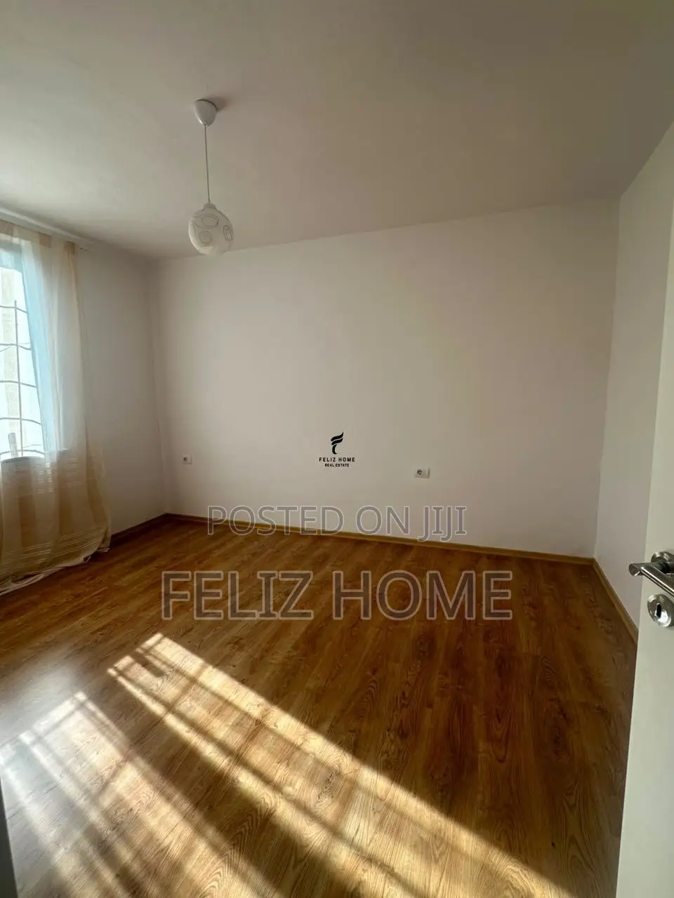 ZYRE ME QERA 50 M2 BULEVARDI ZOGU I 1 65.000 LEKE