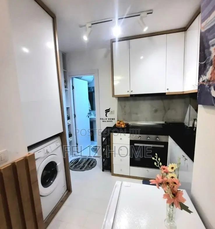 SHITET GARSONIERE 34 M2 ALI DEMI 86.000 EURO