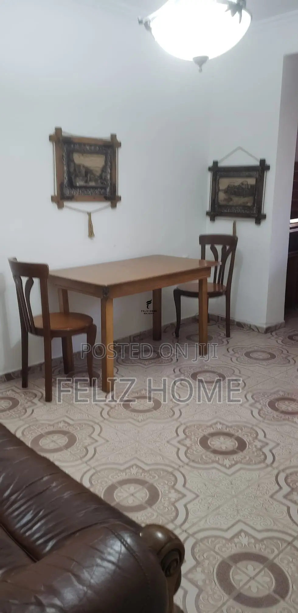 APARTAMENT ME QERA 2+1 ISH TREGU ELEKTRIK 50.000 LEKE