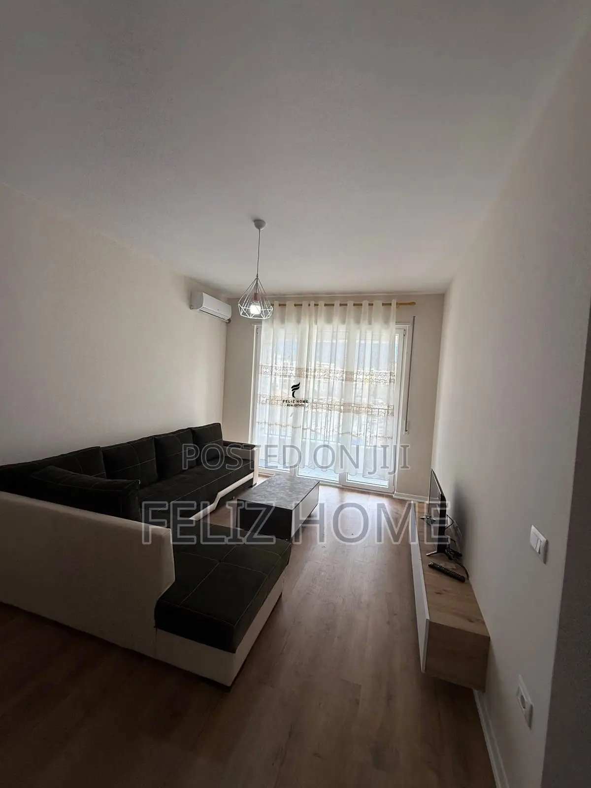 APARTAMENT ME QERA 1+1 5 MAJI 50.000 LEKE