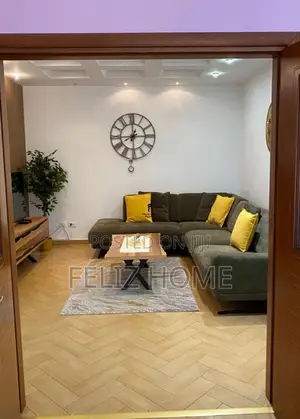 APARTAMENT ME QERA 2+1 QENDER 80.000 LEKE