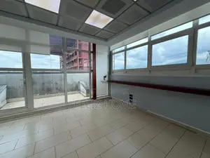 ZYRE ME QERA 450M2 RRUGA E KAVAJES 6000 EURO