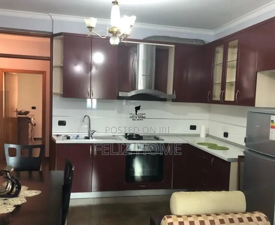 APARTAMENT ME QERA 2+1 RRUGA E DIBRES 65.000 LEKE