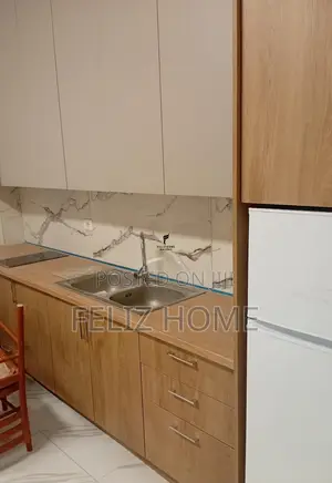 ZYRE ME QERA 60 M2 STADIUMI AIR ALBANIA 70.000 LEKE