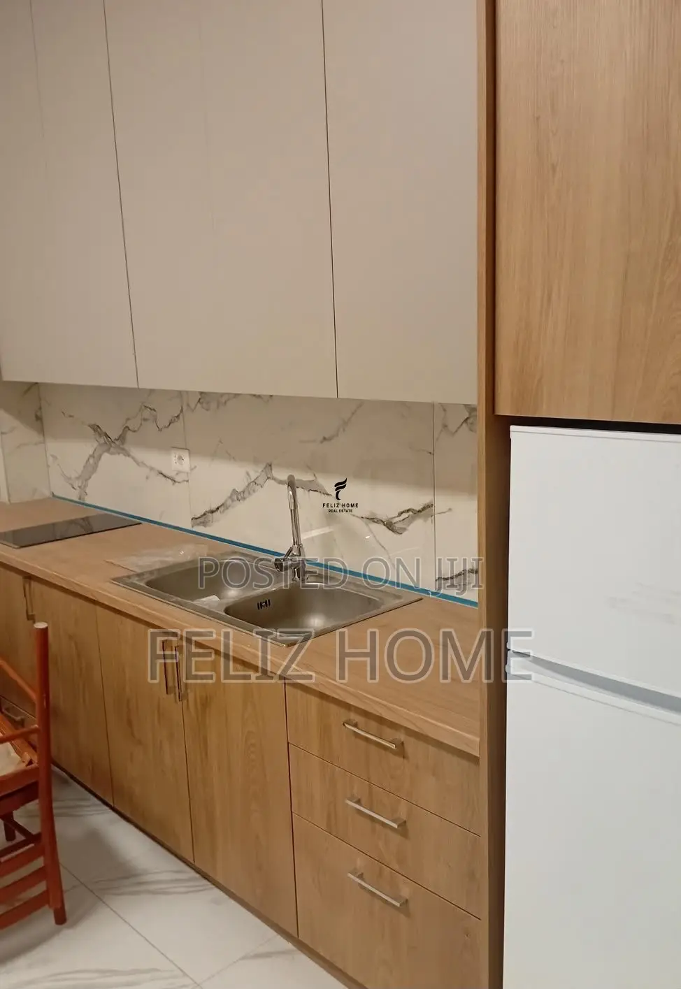 ZYRE ME QERA 60 M2 STADIUMI AIR ALBANIA 70.000 LEKE
