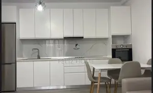 APARTAMENT ME QERA 3+1 5 MAJ 50.000 LEKE