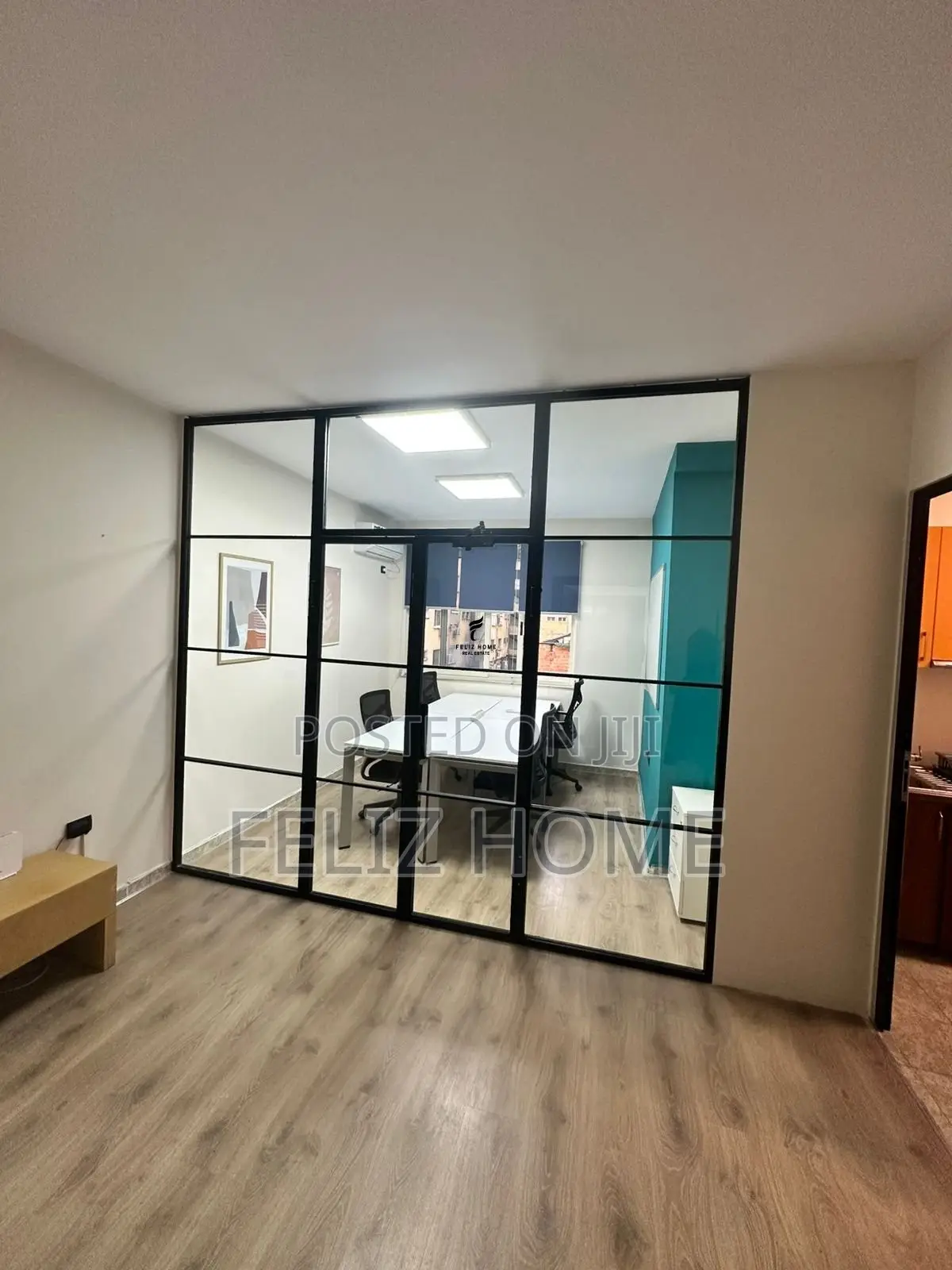 ZYRE ME QERA 140 M2 BLLOK 250.000 LEKE
