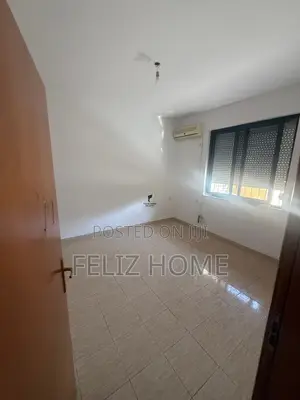 SHITET APARTAMENT 2+1 RRUGA BARDHYL 165.000 EURO
