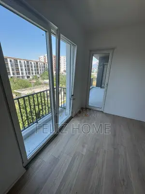 SHITET APARTAMENT 2+1+2 INSTITUT 107.000 EURO