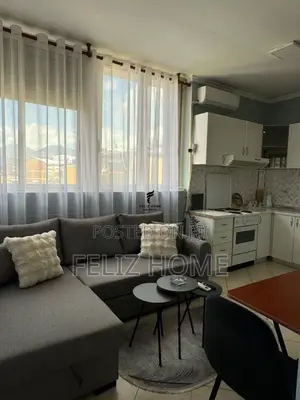 APARTAMENT ME QERA 1+1 RRUGA E DURRESIT 50.000 LEKE
