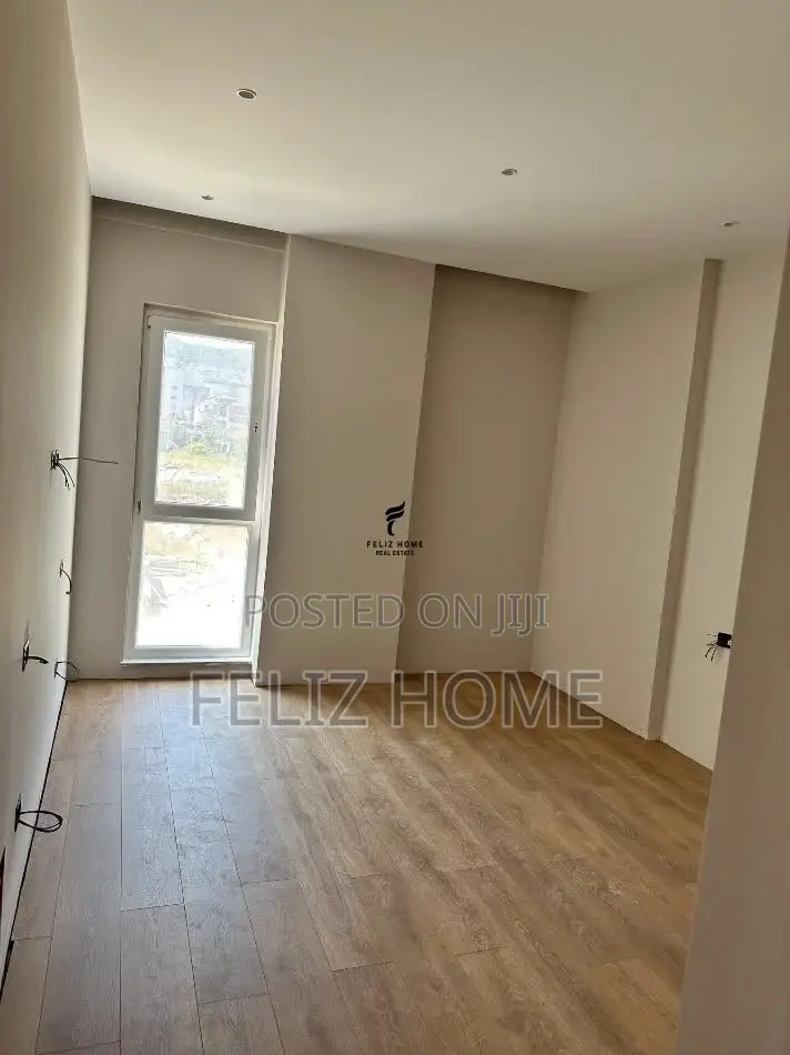 ZYRE ME QERA 120M2 KOMUNA E PARISIT 1.850 EURO