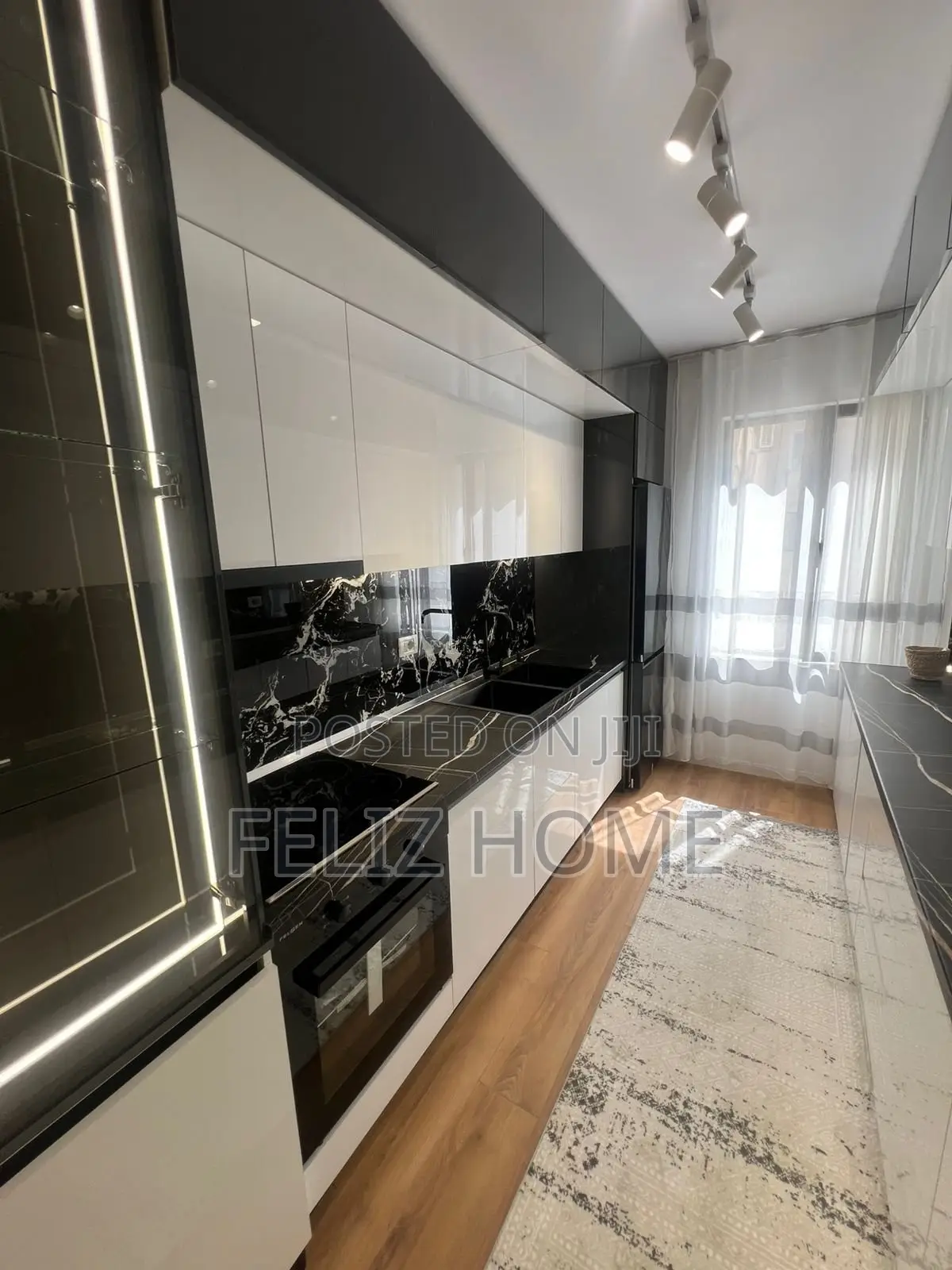 SHITET APARTAMENT 2+1+2 RRUGA E KAVAJES 265.000 EURO